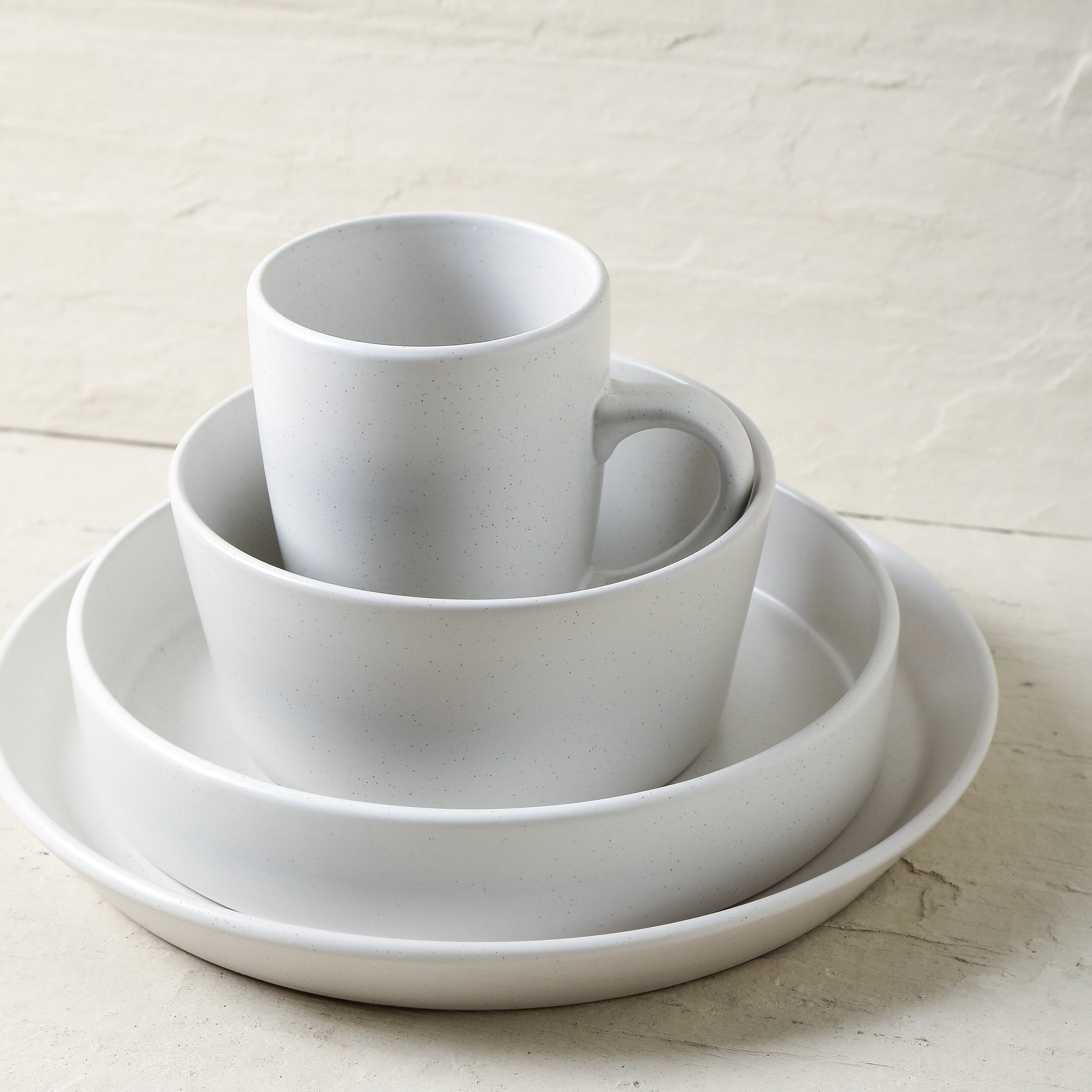 Monxra Stoneware Dinnerware Set with Pasta Bowls - White Speckled