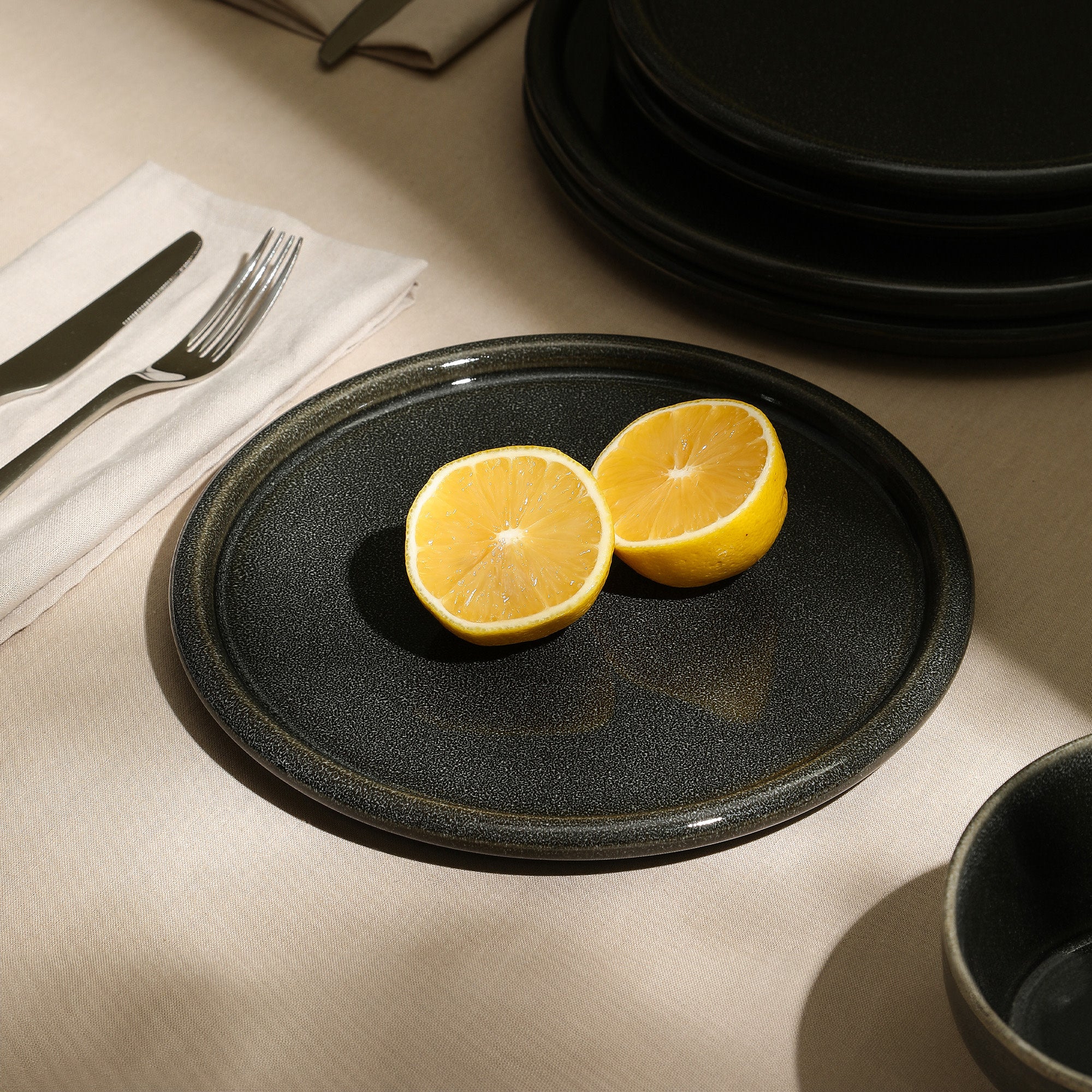 Monxra Stoneware Salad Plate - Charcoal Grey
