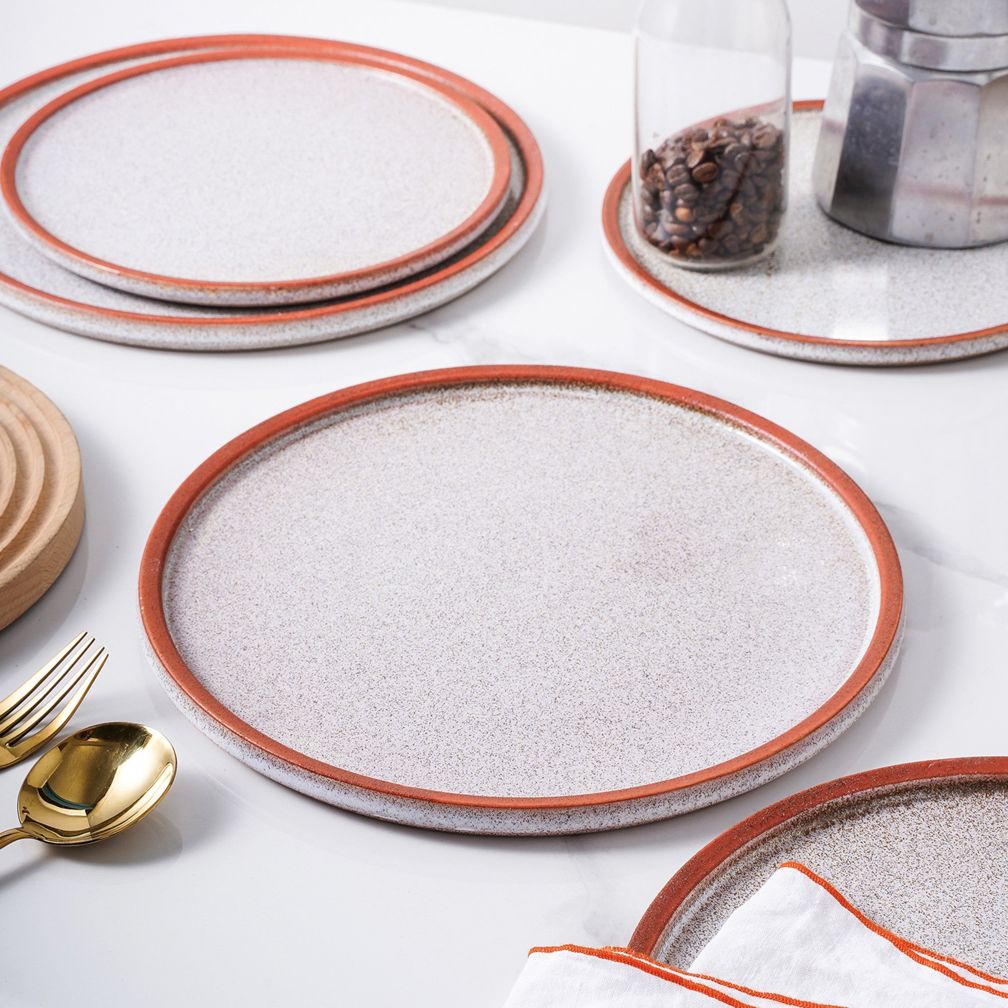 Monxra Stoneware Dinner Plate - Red