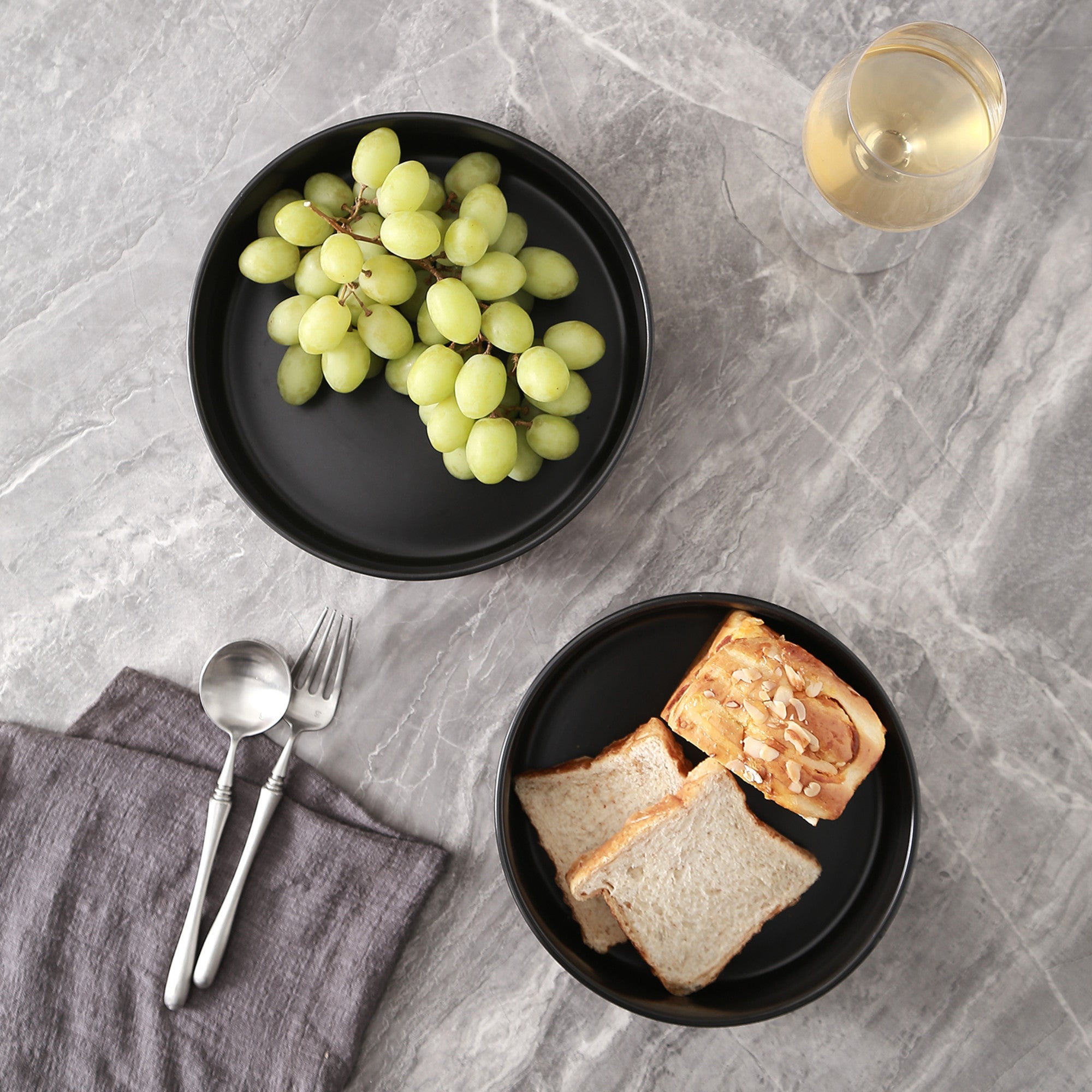 Monxra Stoneware Serving Bowl - Black, Set of 2