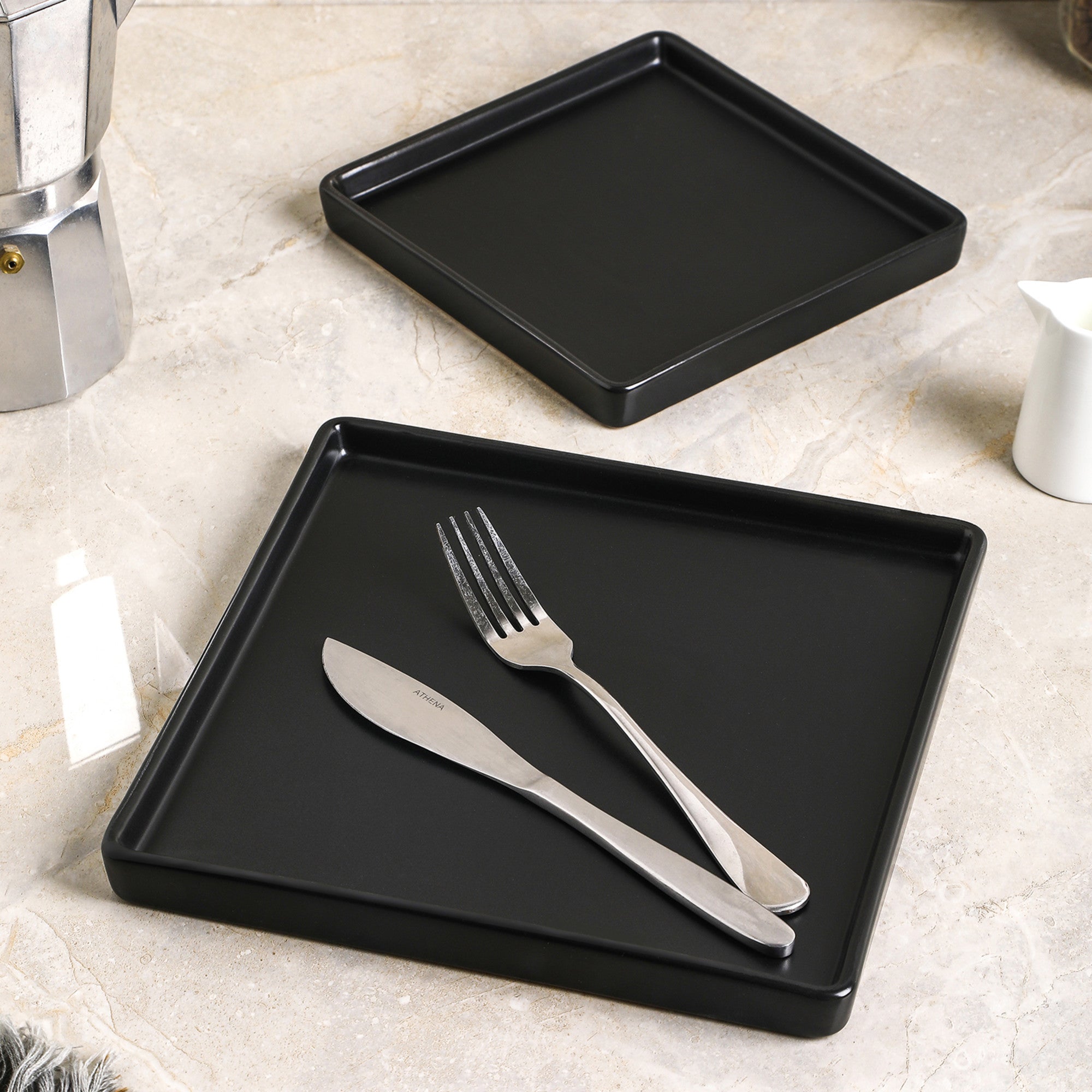 Monxra Stoneware Dinner Plate - Black Matte