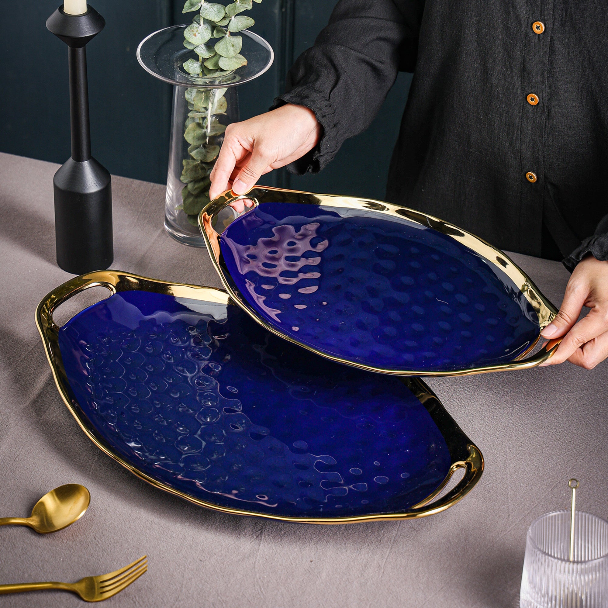 Monxra Porcelain Service Plate Set - Blue