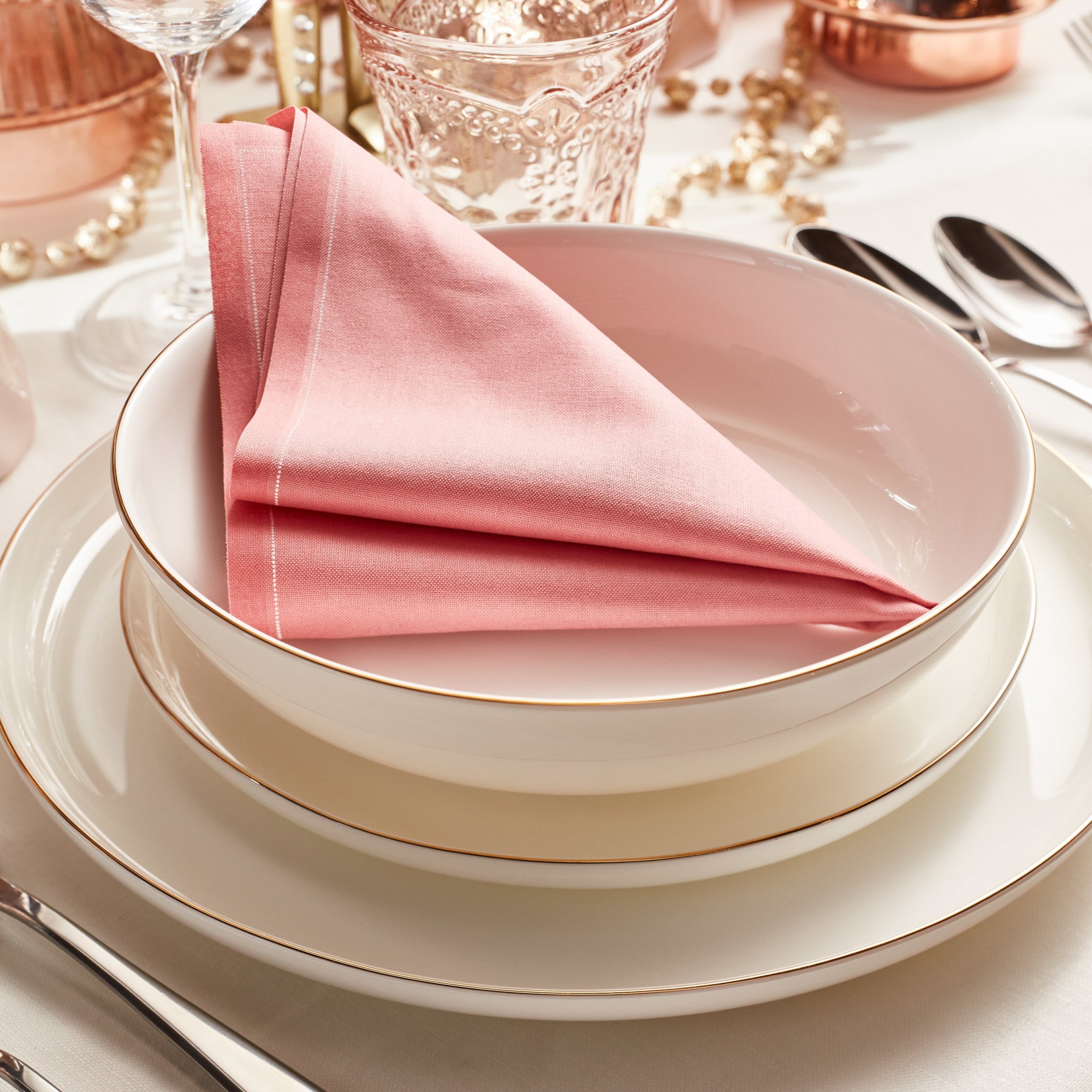 Monxra Bone China Dinnerware Set - White And Gold