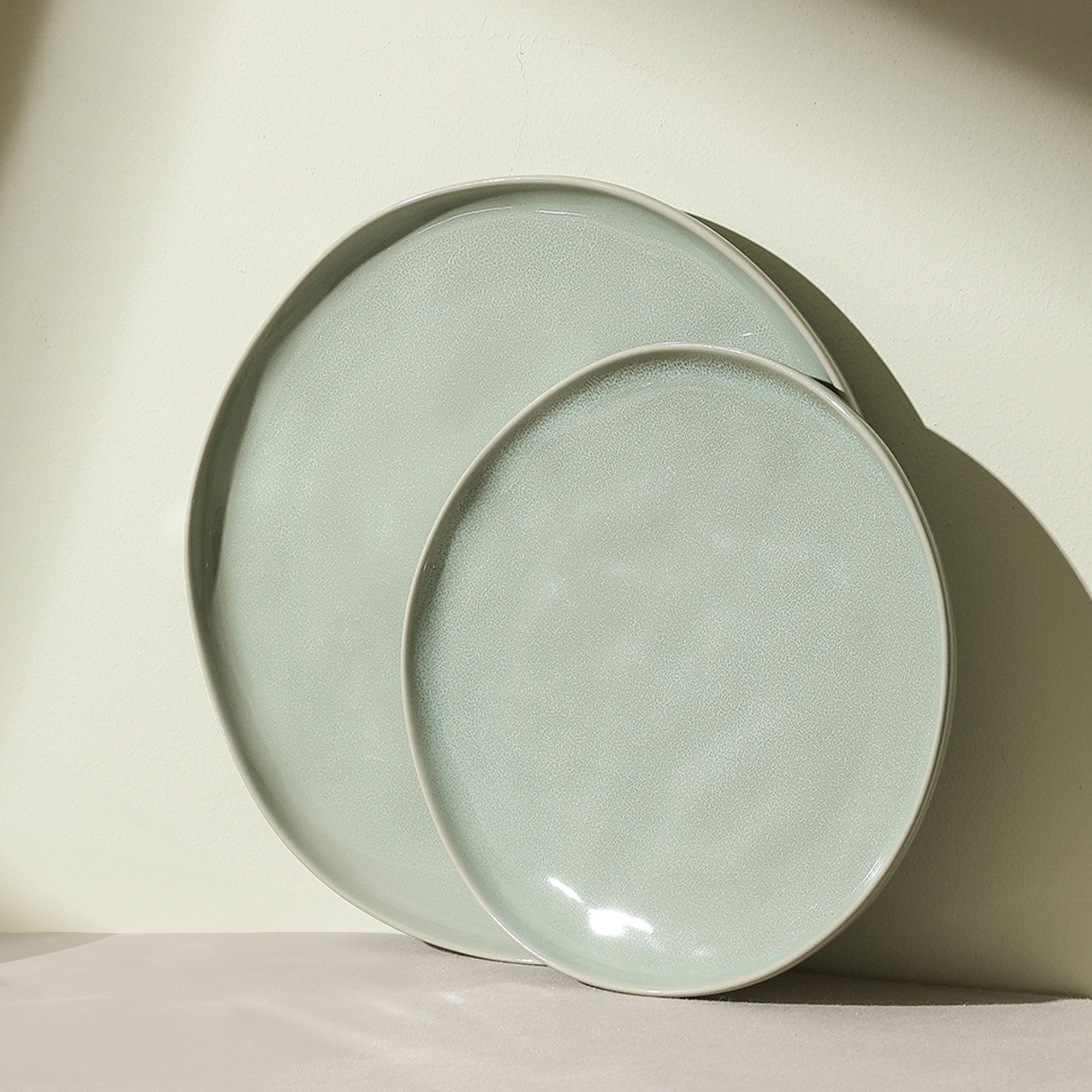 Monxra Stoneware Dinner Plate - Light Green