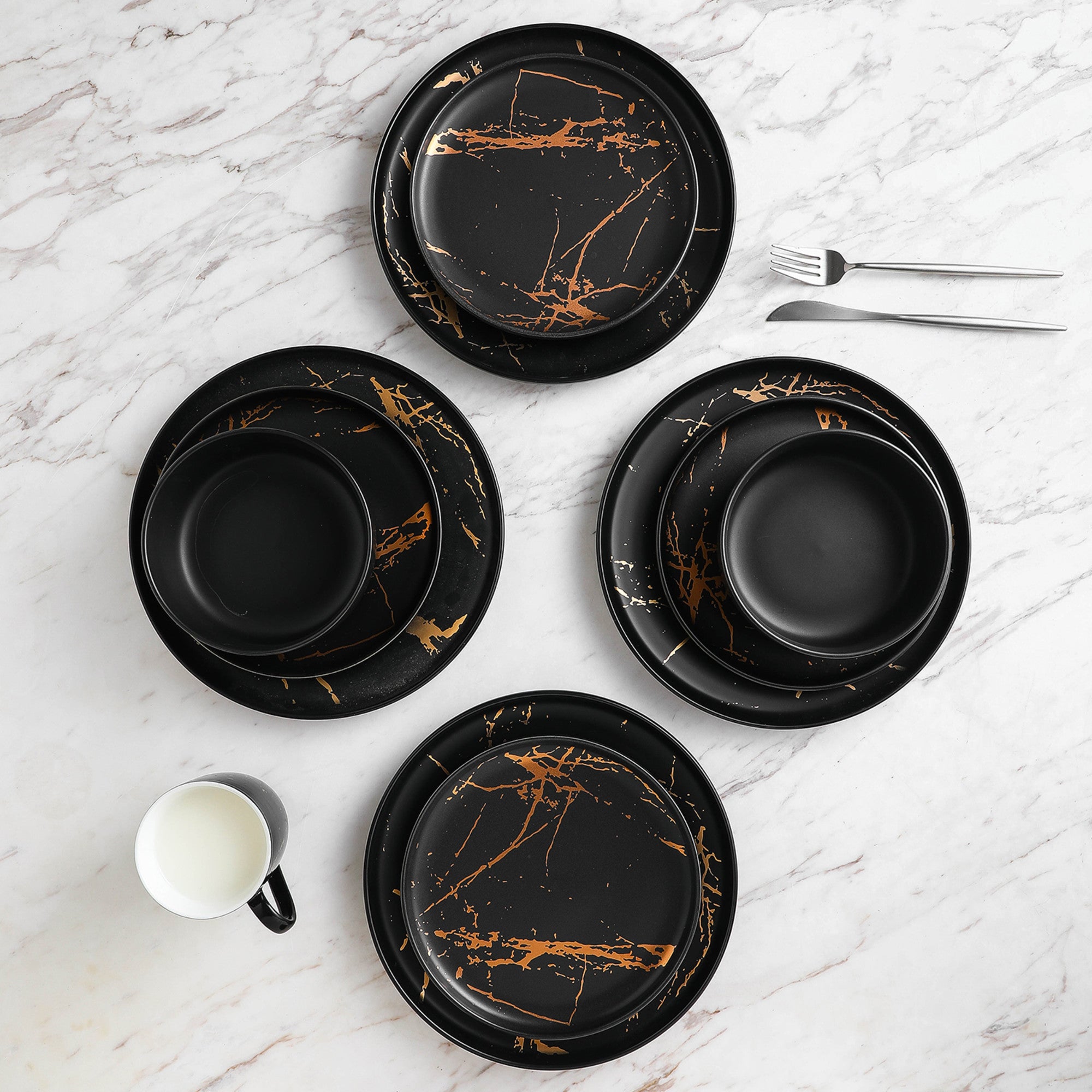 Monxra Porcelain Dinnerware Set - Black