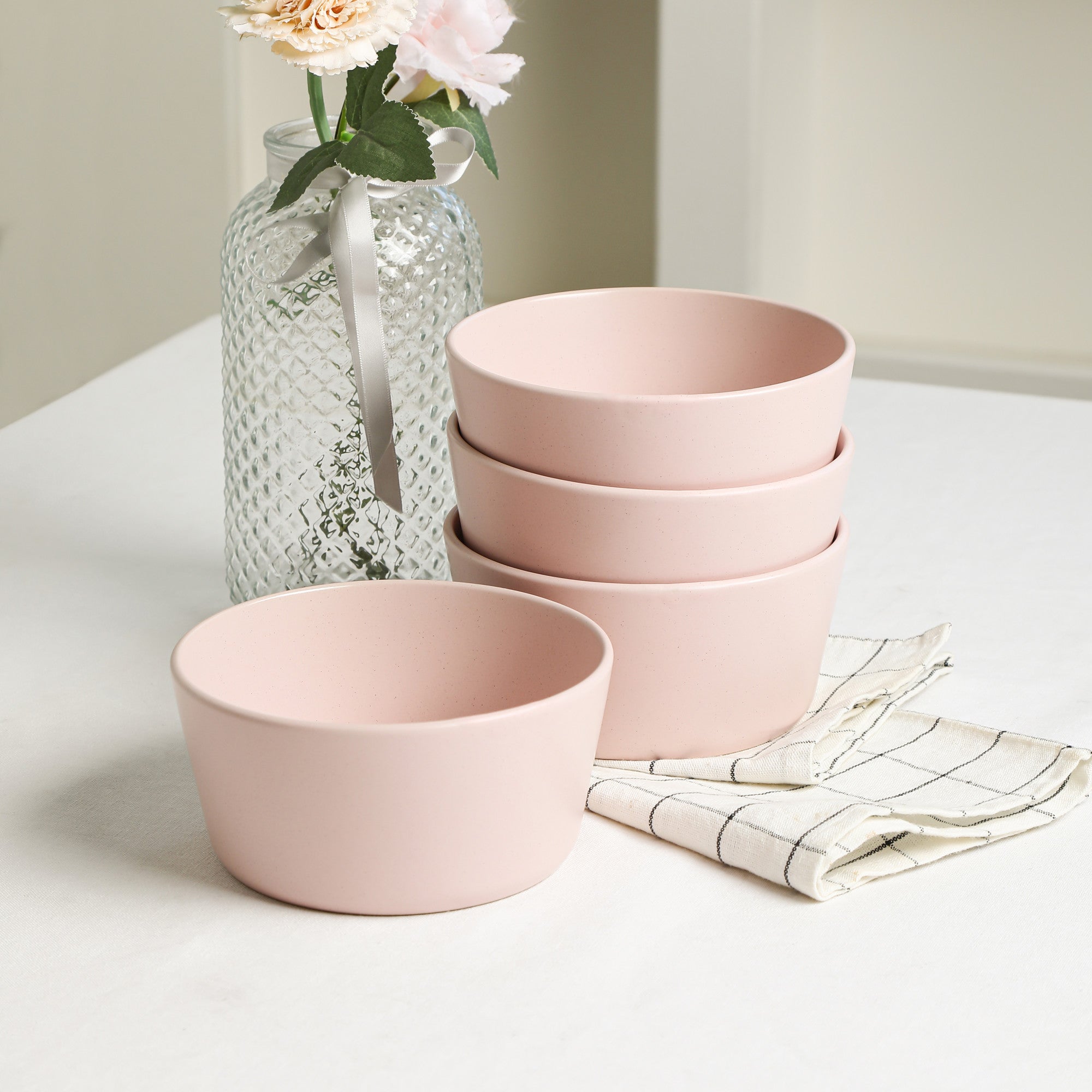 Monxra Stoneware Dinnerware Set with Pasta Bowls - Pink