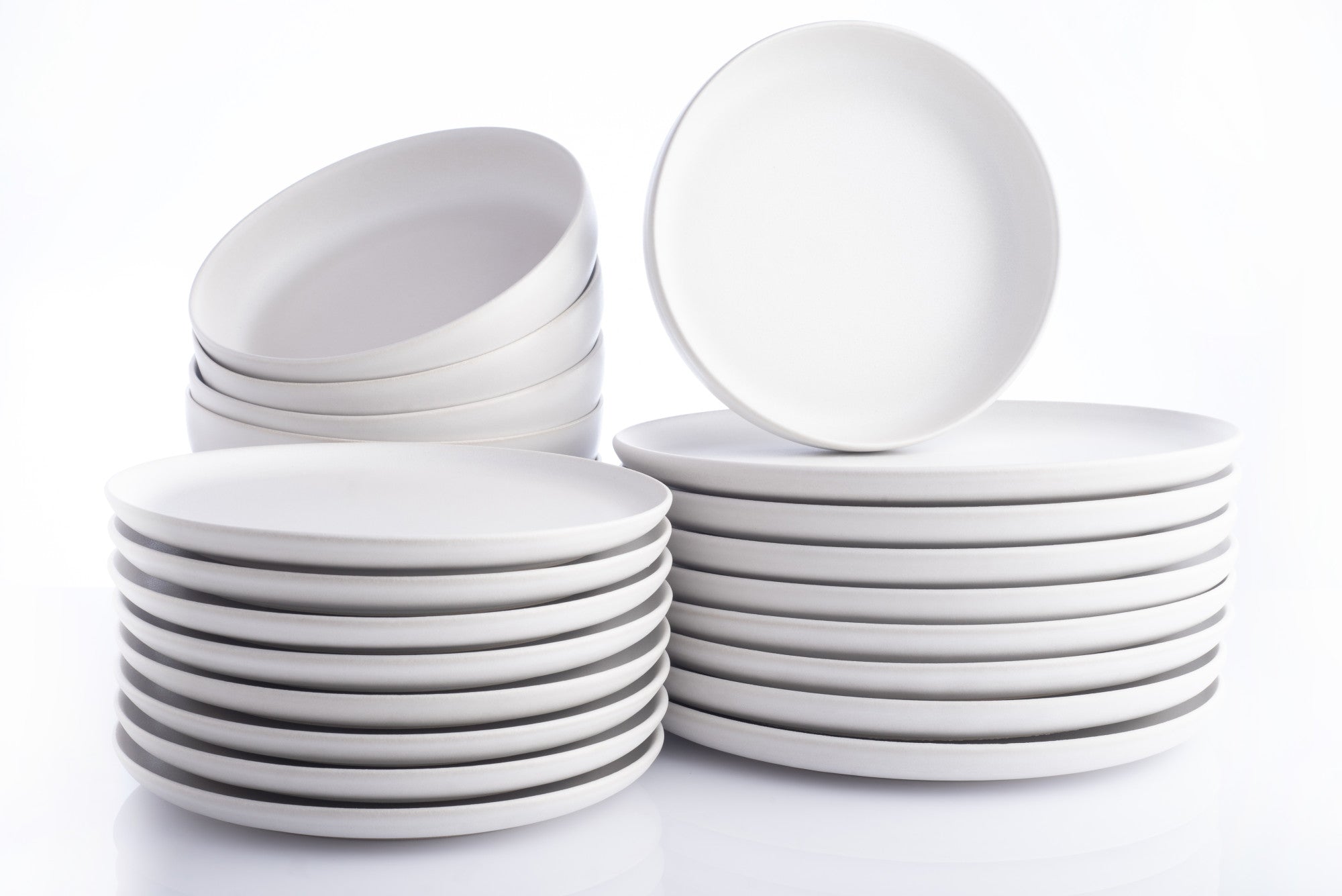 Monxra Stoneware Dinnerware Set - White Matte - Crafted in Portugal - Scratch-Resistant