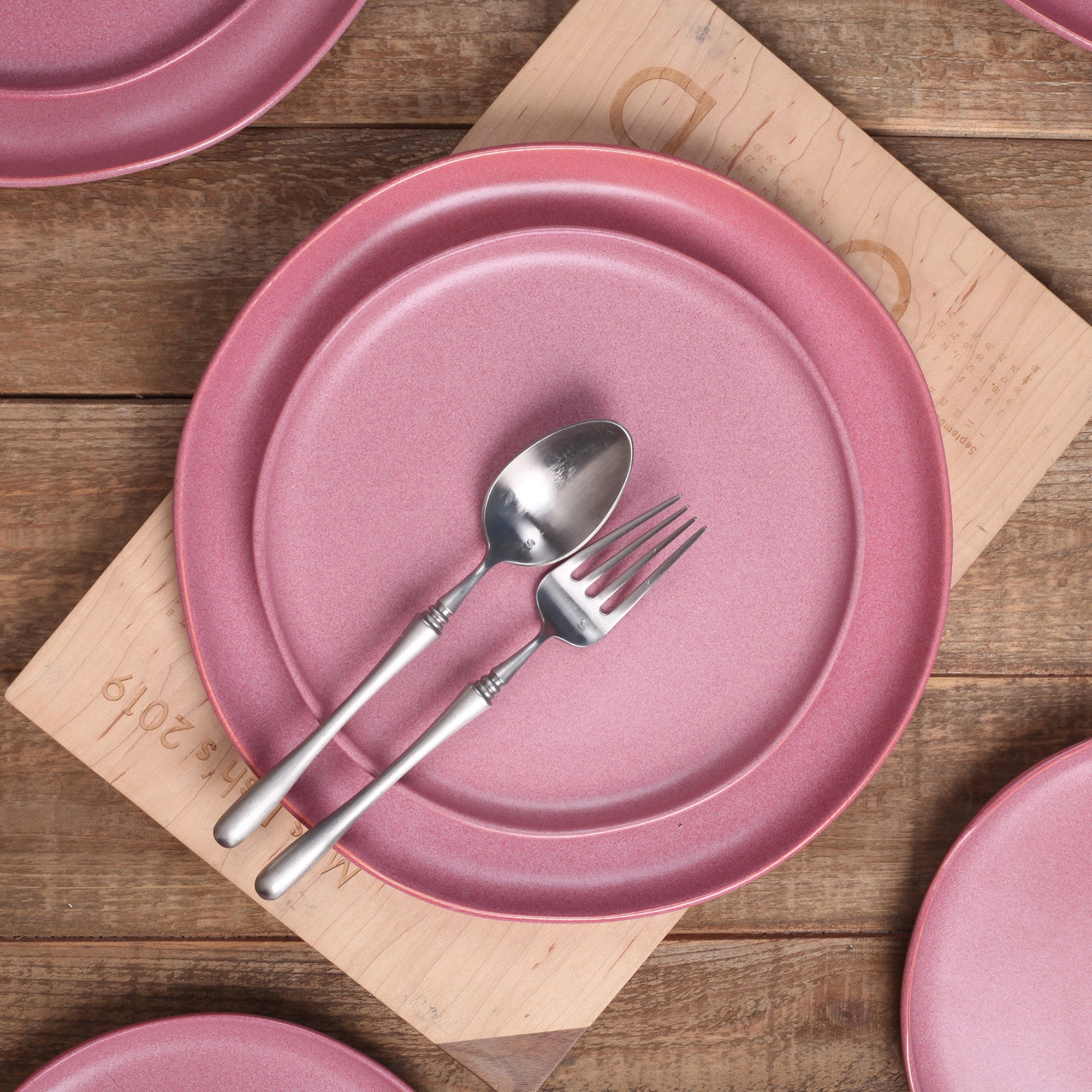 Monxra Stoneware Dinnerware Set - Pink White